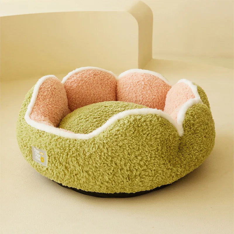 Ultra-Soft Plush Cat & Small Dog Bed | Warm Pet Nest