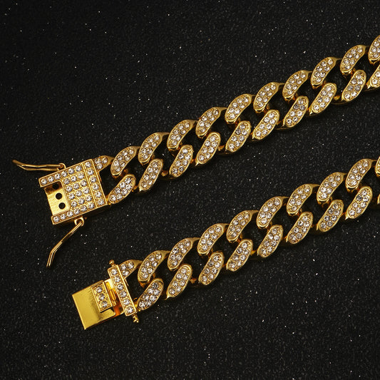 Luxury Diamond Cuban Dog Collar - Secure Metal Chain & Buckle for Pets